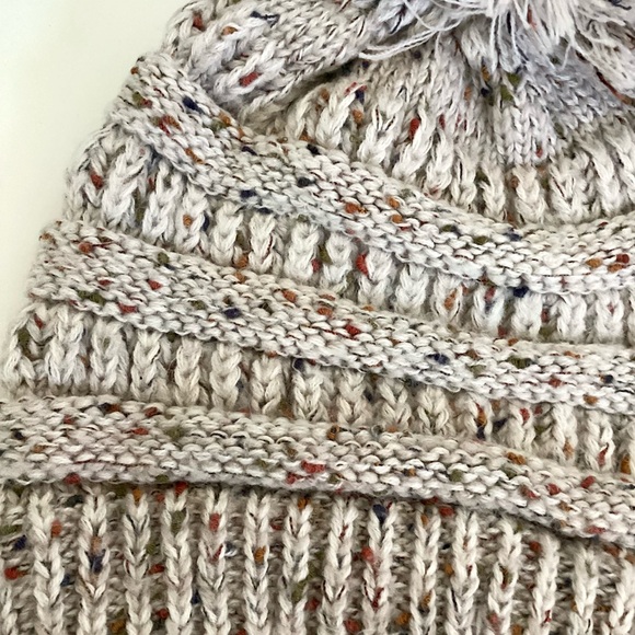\C.C\ Pom Pom Beanie - Picture 5 of 9